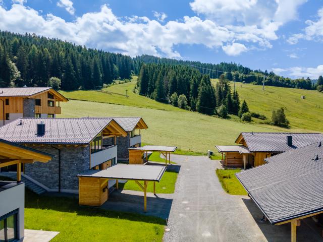 Außenseite Ferienhaus [Sommer]