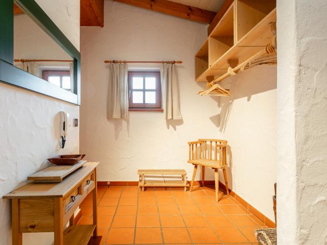 Entrance / Reception