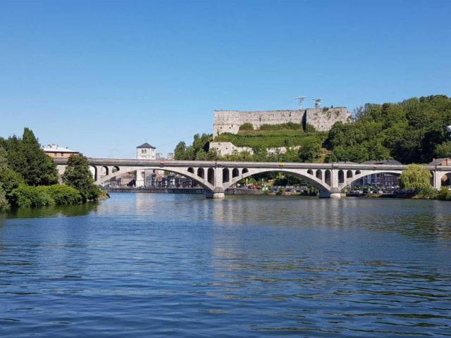 Dans la région (>5 km)