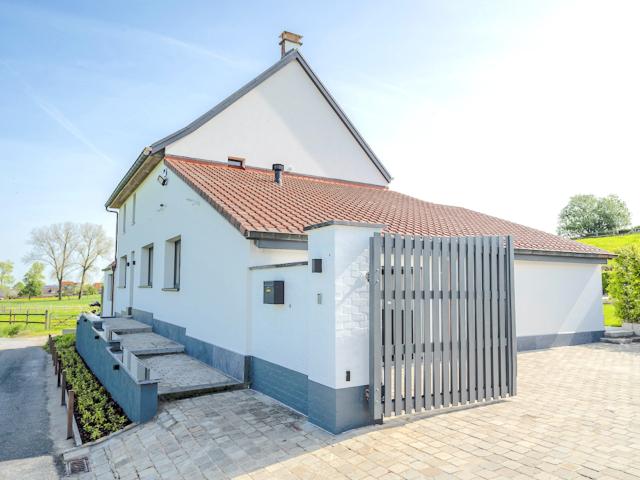 Außenseite Ferienhaus [Sommer]