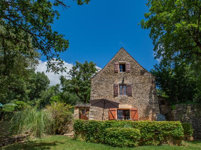 Außenseite Ferienhaus [Sommer]