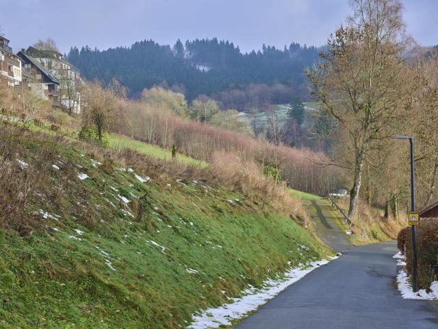 A proximité directe (<1 km)