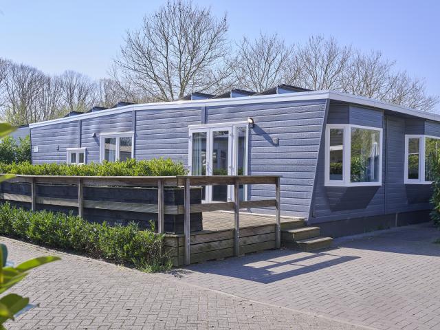 Außenseite Ferienhaus [Sommer]