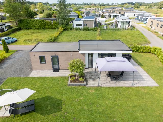 Außenseite Ferienhaus [Sommer]