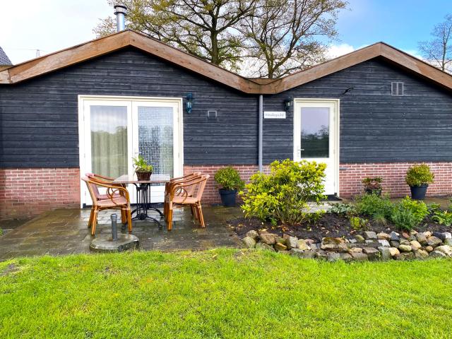 Außenseite Ferienhaus [Sommer]