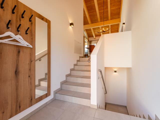 Entrance / Reception