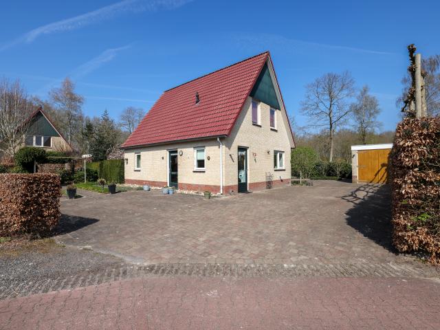 Außenseite Ferienhaus [Sommer]