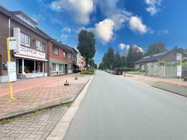 Außenseite Ferienhaus [Sommer]