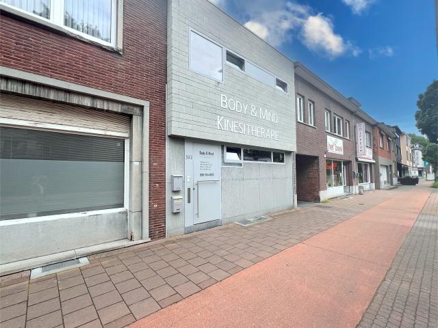 Außenseite Ferienhaus [Sommer]