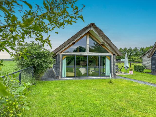 Außenseite Ferienhaus [Sommer]