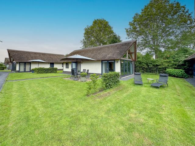 Außenseite Ferienhaus [Sommer]