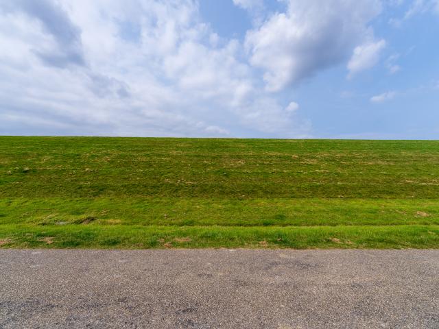 Surroundings (1-5 km)