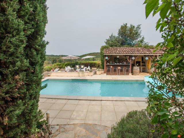 Piscine maison de vacances