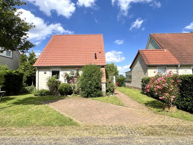 Außenseite Ferienhaus [Sommer]