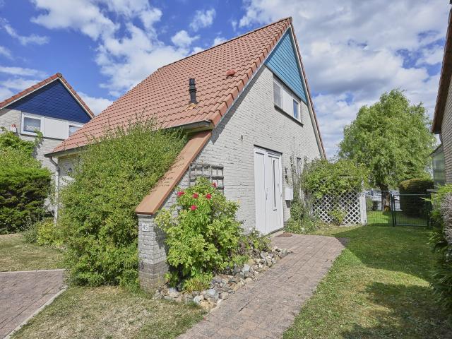 Außenseite Ferienhaus [Sommer]