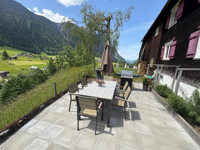 Terrasse / Balkon