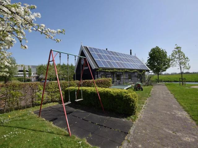 Außenseite Ferienhaus [Sommer]