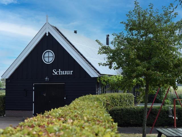 Außenseite Ferienhaus [Sommer]