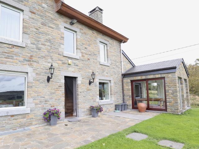 Entrance / Reception