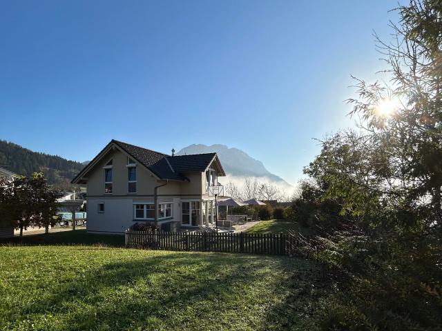 Außenseite Ferienhaus [Sommer]