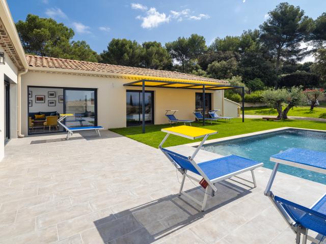 Piscine maison de vacances