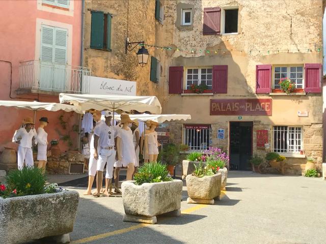 Dans les environs (1-5 km)