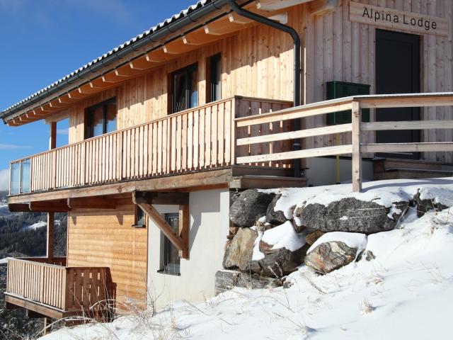 Außenseite Ferienhaus [Winter]