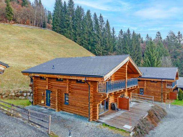 Außenseite Ferienhaus [Winter]