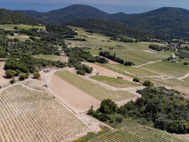 A proximité directe (<1 km)