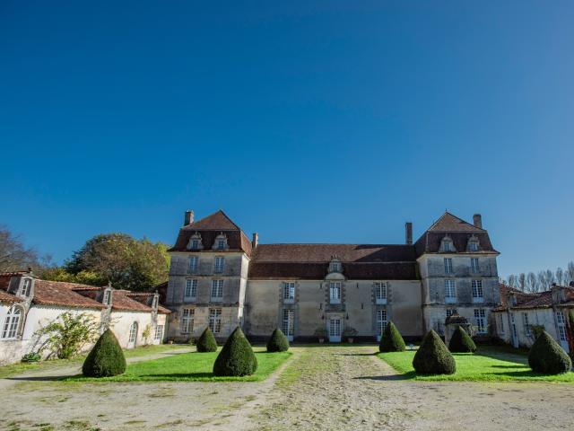 Dans la région (>5 km)