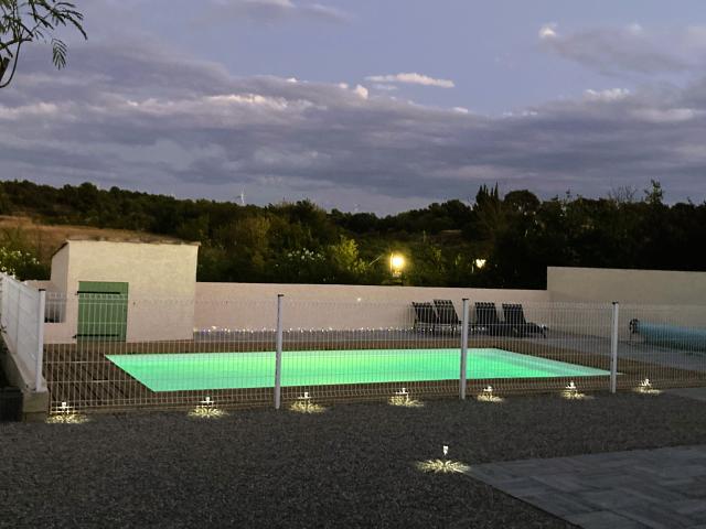 Piscine maison de vacances