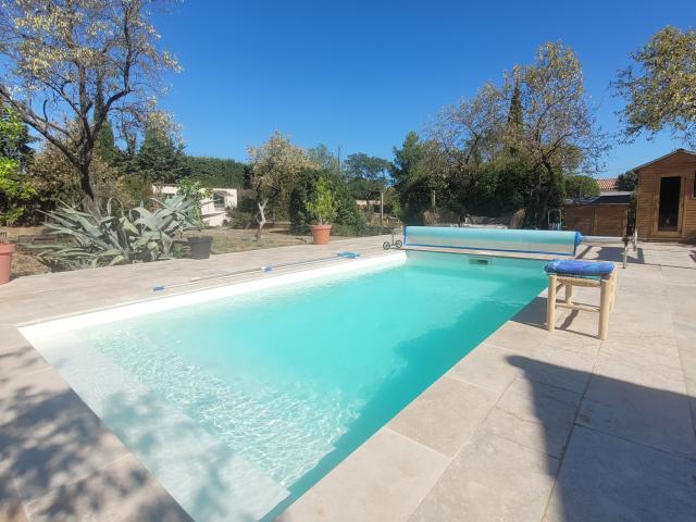 Piscine maison de vacances