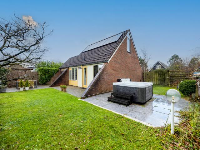 Außenseite Ferienhaus [Winter]