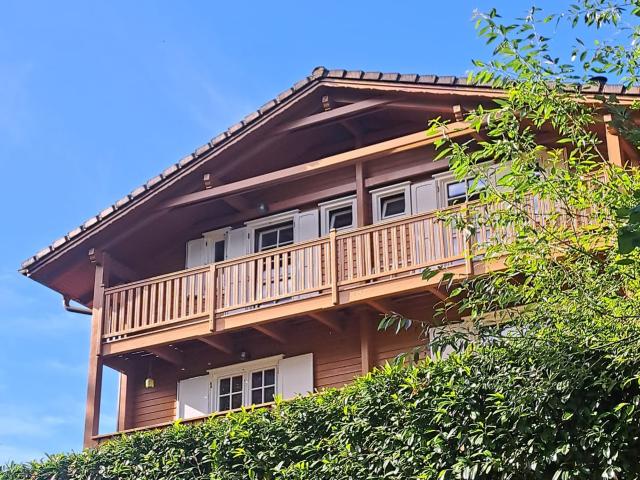 Außenseite Ferienhaus [Sommer]