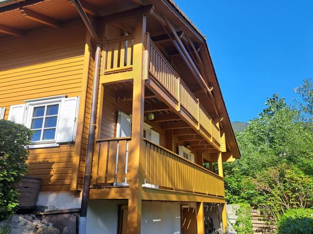 Außenseite Ferienhaus [Sommer]