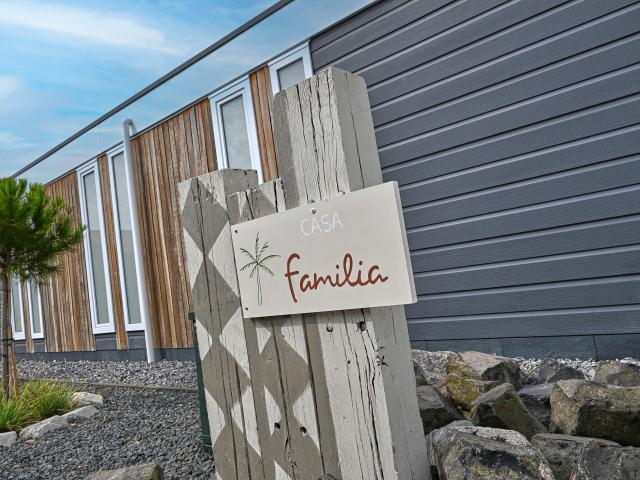 Außenseite Ferienhaus [Sommer]