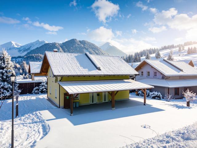 Außenseite Ferienhaus [Winter]