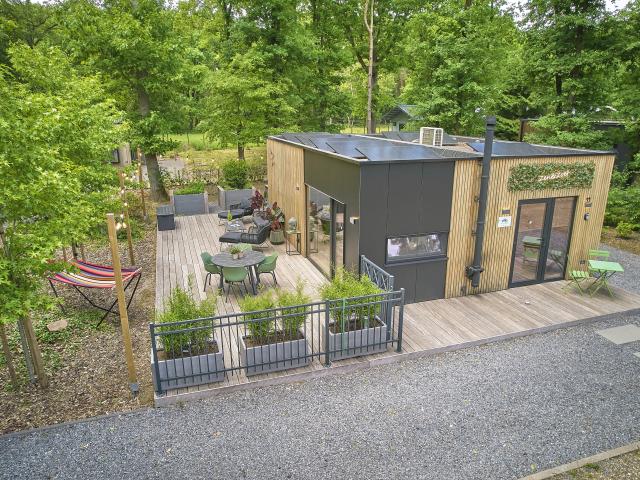 Außenseite Ferienhaus [Sommer]