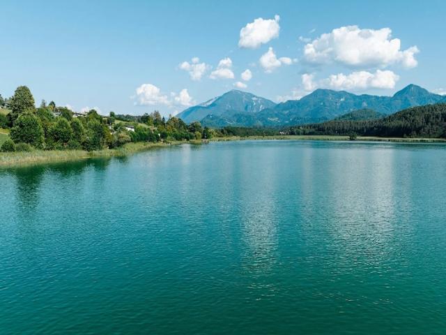 Dans la région (>5 km)