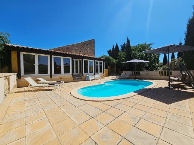 Piscine maison de vacances