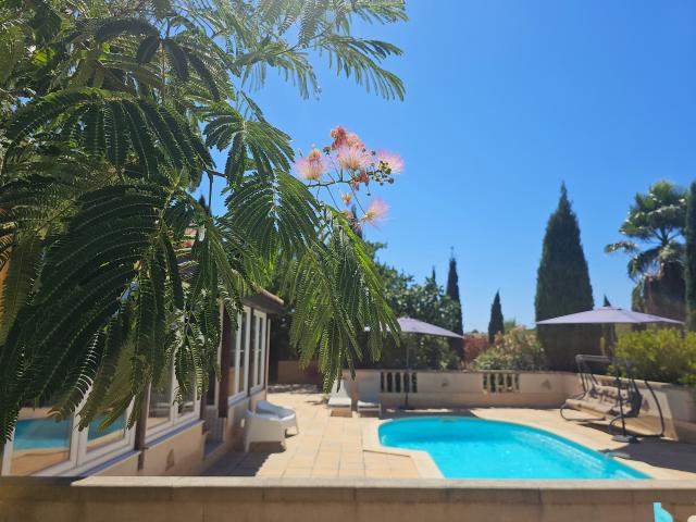 Piscine maison de vacances