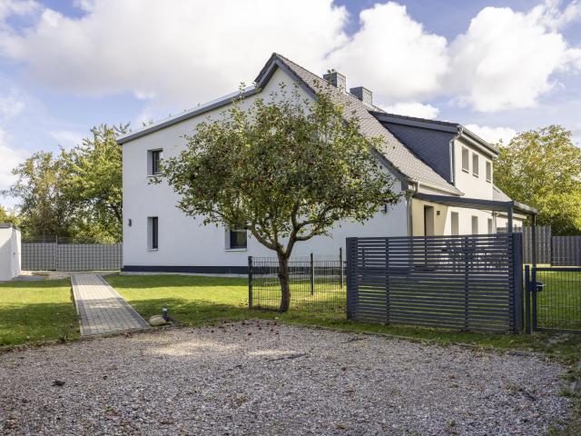 Außenseite Ferienhaus [Sommer]