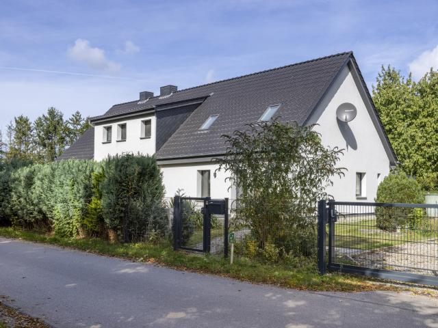 Außenseite Ferienhaus [Sommer]