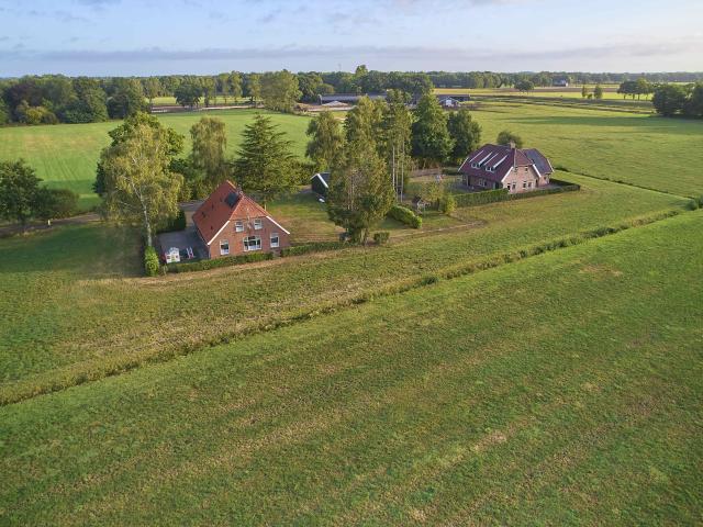 Außenseite Ferienhaus [Sommer]