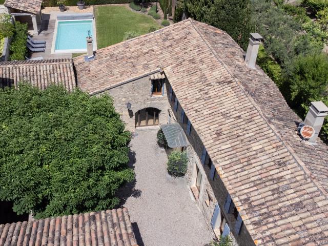 Außenseite Ferienhaus [Sommer]