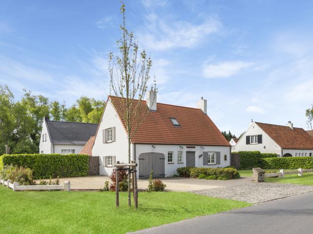 Außenseite Ferienhaus [Sommer]