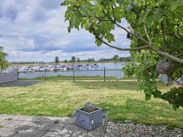 Aussicht vom Ferienhaus [Sommer]