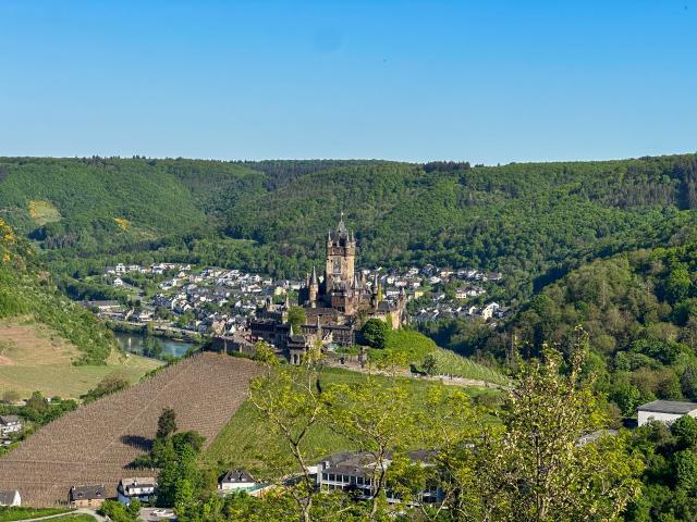 Dans les environs (1-5 km)