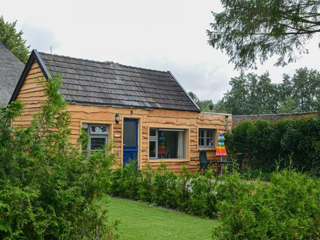 Außenseite Ferienhaus [Sommer]