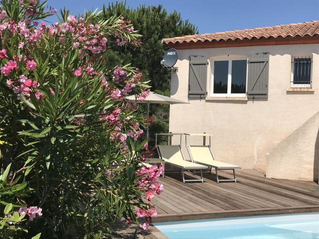 Piscine maison de vacances